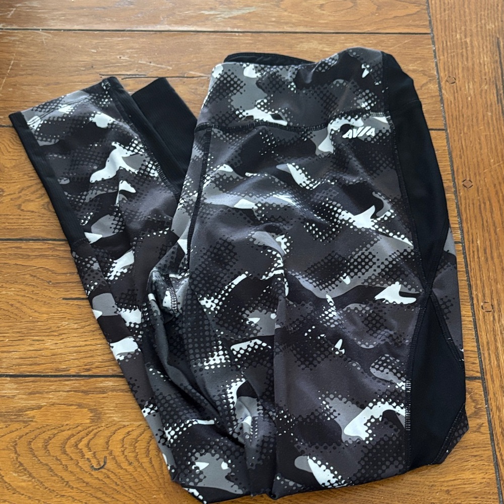 Avia Kids Leggings - Black and Gray Camo